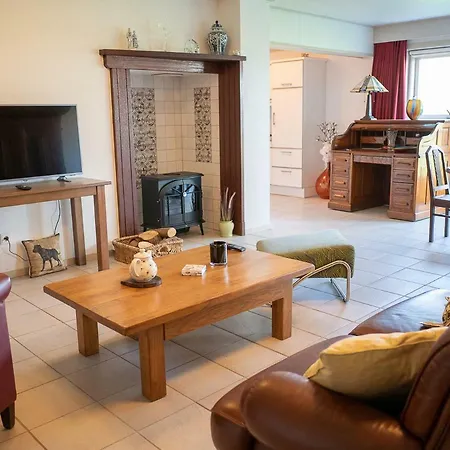 De Twee Zwaluwen Apartment