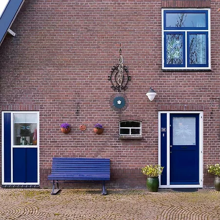 Apartment De Twee Zwaluwen